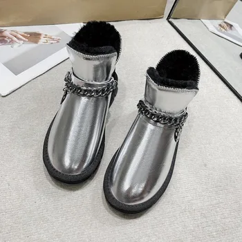 Женская обувь 2023 г., высококачественные зимние ботильоны из микрофибры на плоской подошве с круглым носком, модные женские ботинки с цепочкой из цельного материала