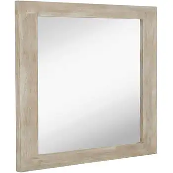 Зеркало в деревянной раме с полировкой 30