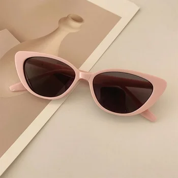 Новые модные солнцезащитные очки 